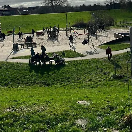 בית נופש With Terrace And 2 *