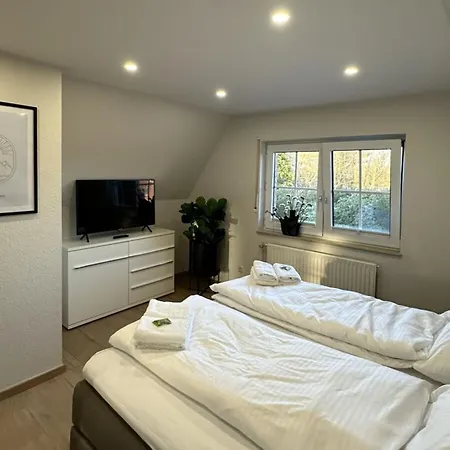 With Terrace And 2 בית נופש *